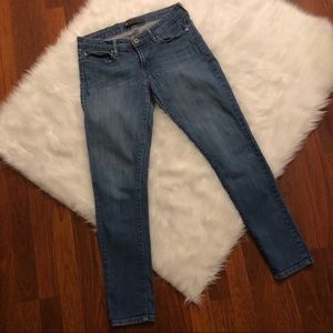 Levi’s Slight Curve Modern Rise Skinny Jeans, 8/29